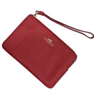 NWT! COACH! RICH RED GENUINE LEATHER WRISTLET, PURSE, BAG, WALLET! TAG INSIDE!
